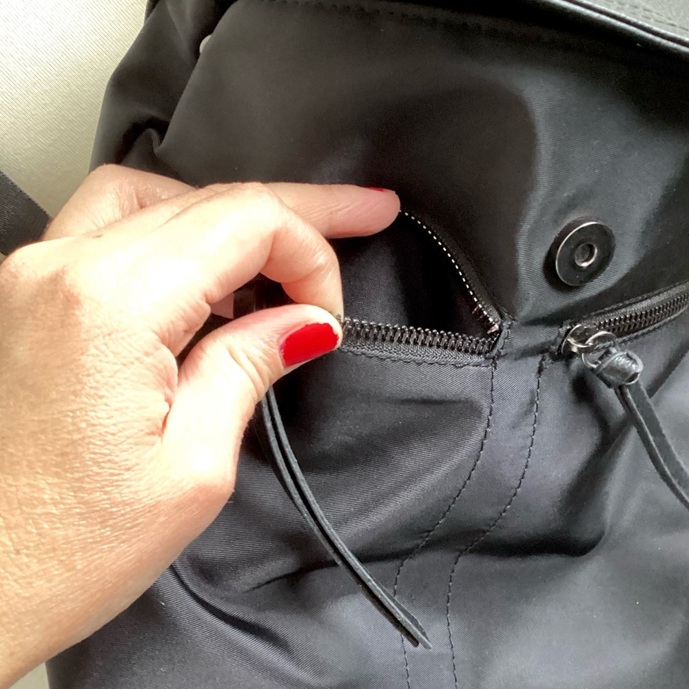 \Botkier\ Essentials Backpack - image 7